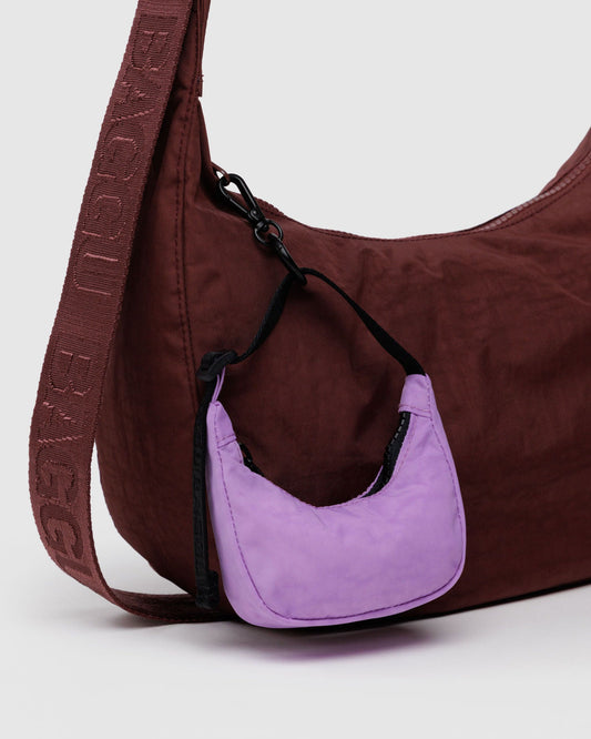 CRESCENT BAG CHARM - US 3323
