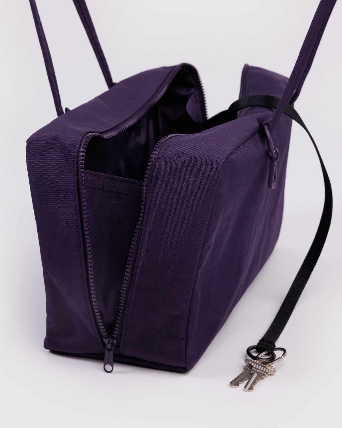 MEDIUM NYLON BOWLER BAG - US 9081