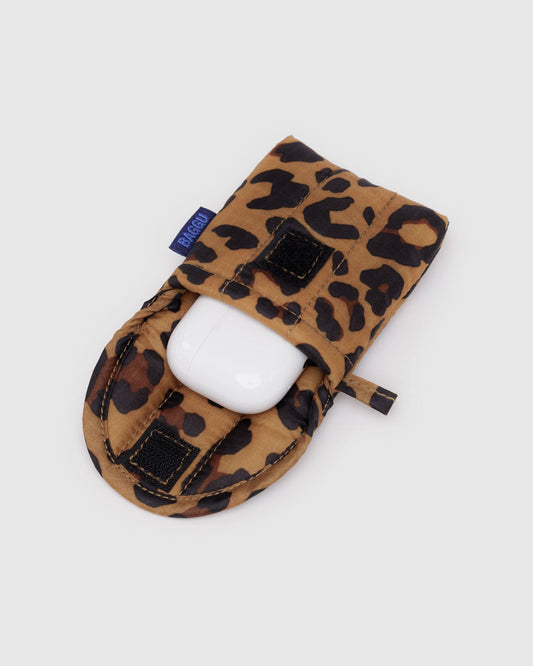 PUFFY EARBUDS CASE - US 7488