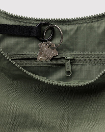 MEDIUM NYLON CRESCENT BAG - US 9508
