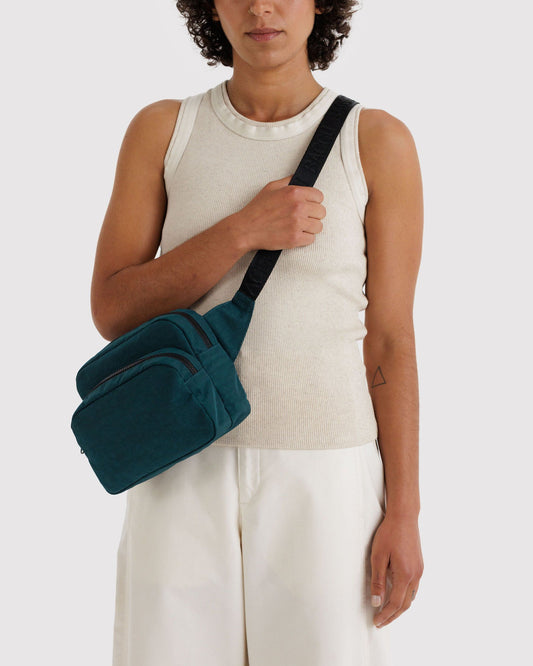 FANNY PACK - US 8735
