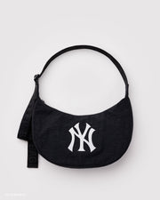 MEDIUM NYLON CRESCENT BAG - US 9629