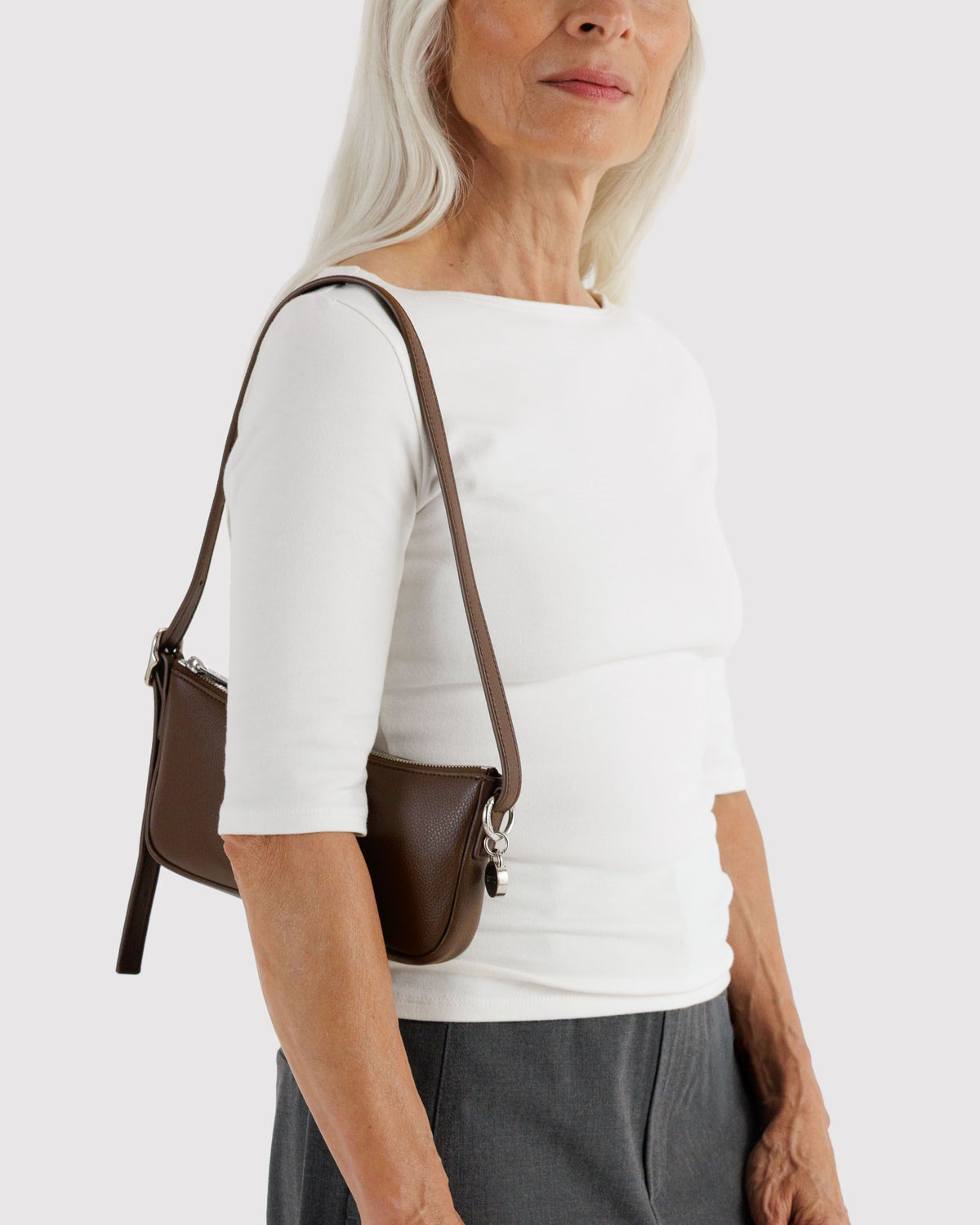 RECYCLED LEATHER POCHETTE - US 7890