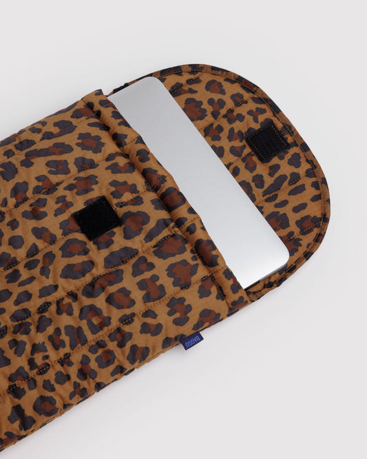 PUFFY LAPTOP SLEEVE 16" - US 7891