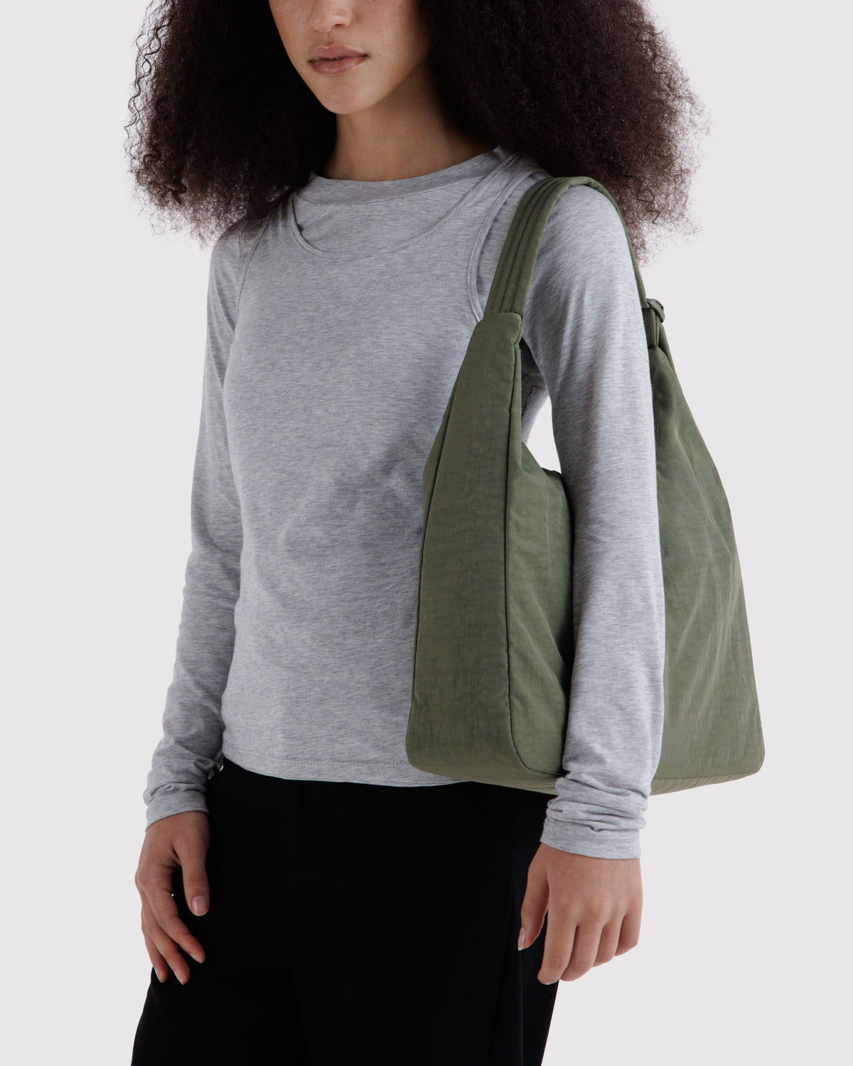 NYLON SHOULDER BAG - US 2422