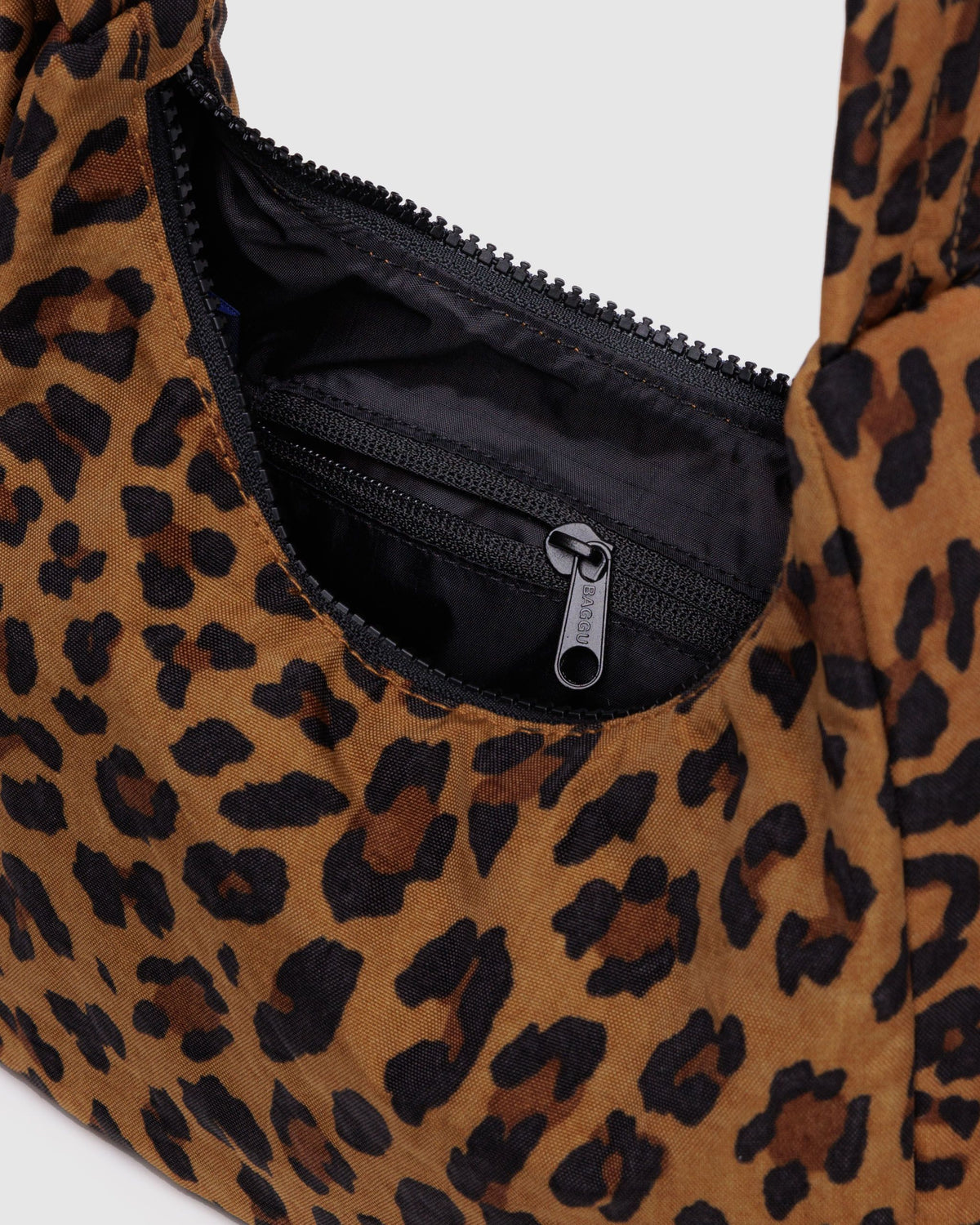 MINI NYLON SHOULDER BAG - US 0603