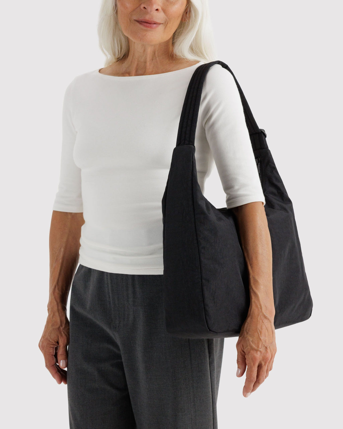 NYLON SHOULDER BAG - US 8660