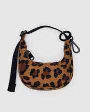CRESCENT BAG CHARM - US 1659
