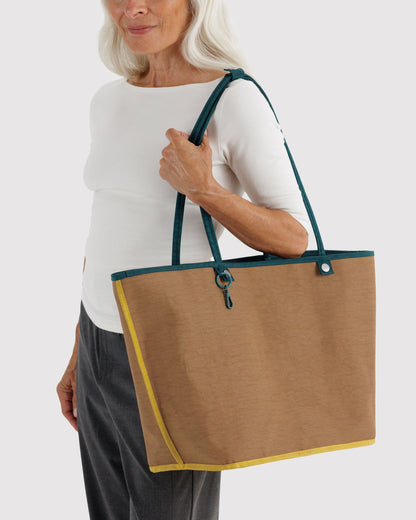 LARGE NYLON REVERSIBLE TOTE - US 0429