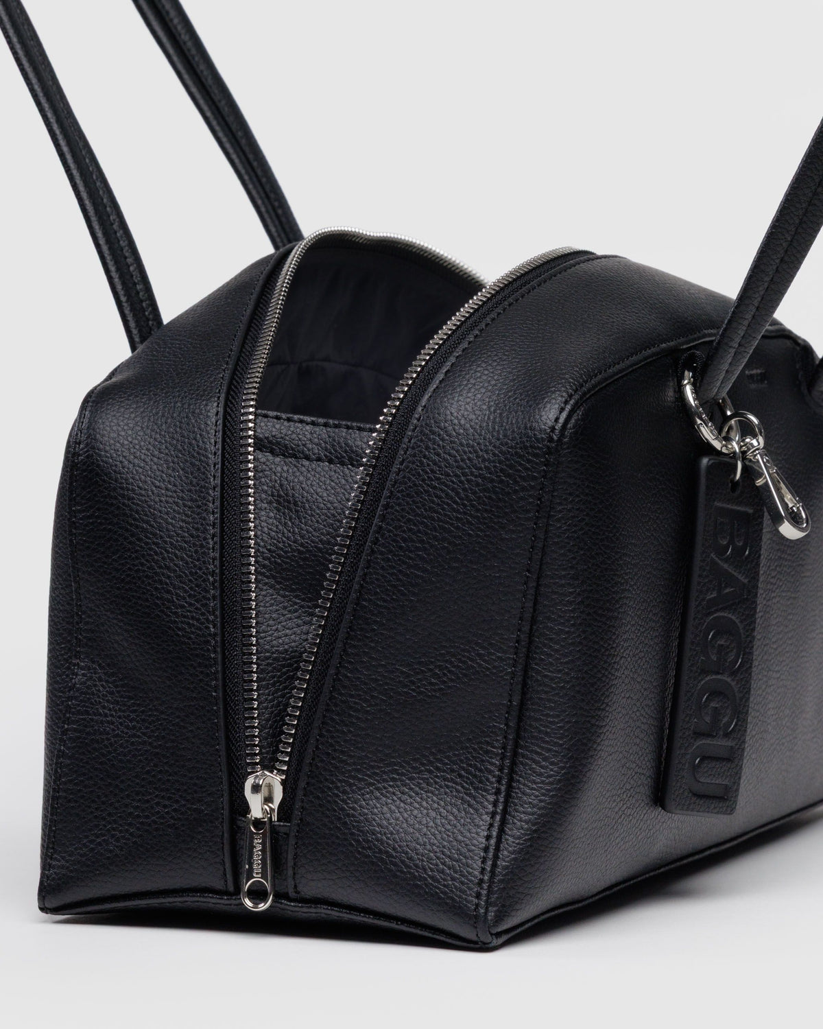 RECYCLED LEATHER BOWLER BAG - US 5143