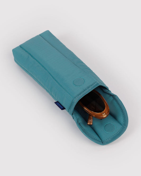 PUFFY GLASSES SLEEVE - US 9682