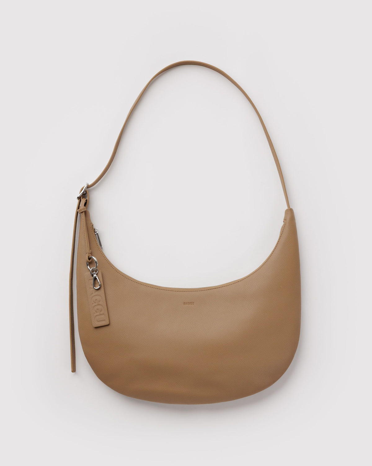 MEDIUM RECYCLED LEATHER FLAT CRESCENT - US 5733