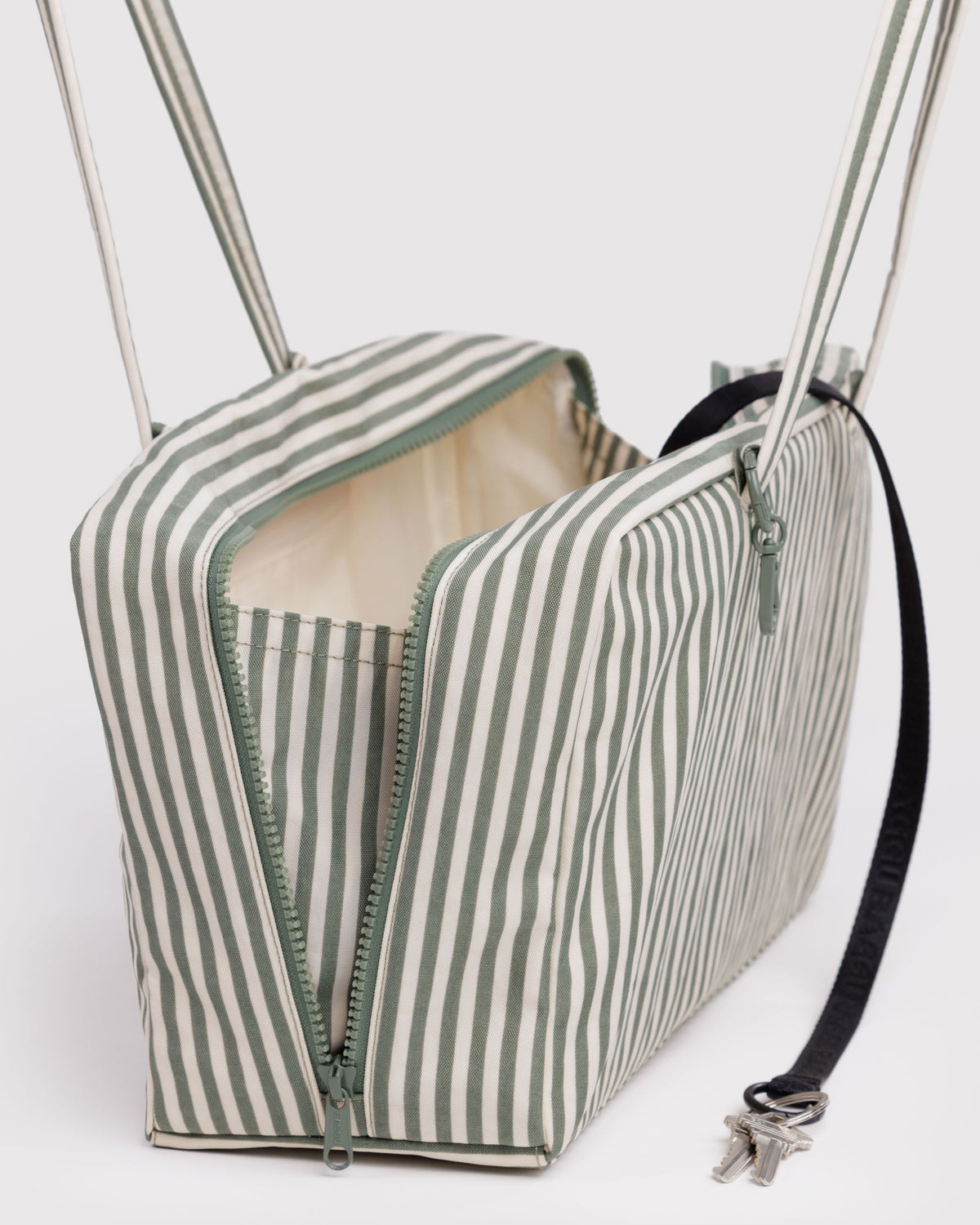 MEDIUM NYLON BOWLER BAG - US 1504