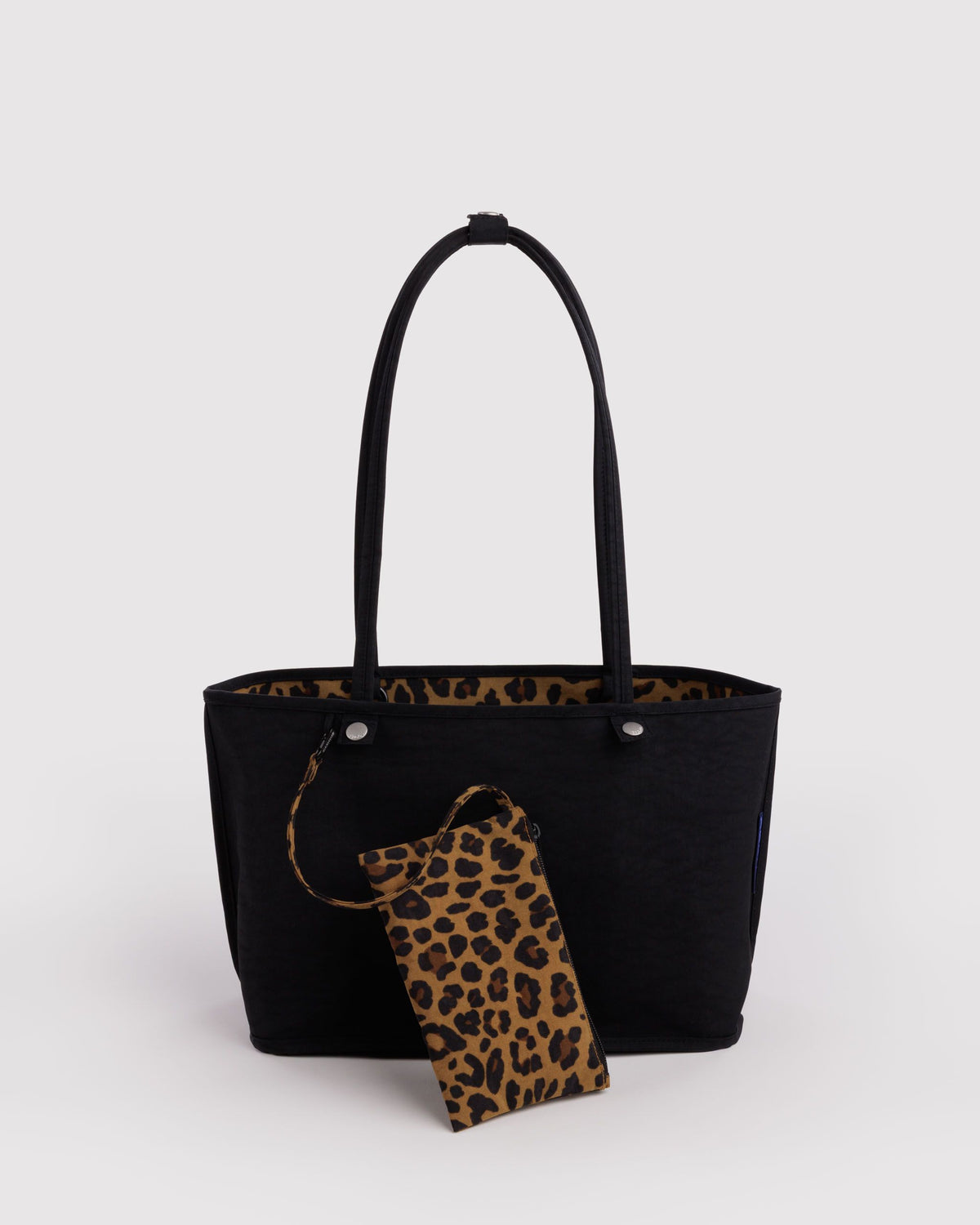 MEDIUM NYLON REVERSIBLE TOTE - US 8968